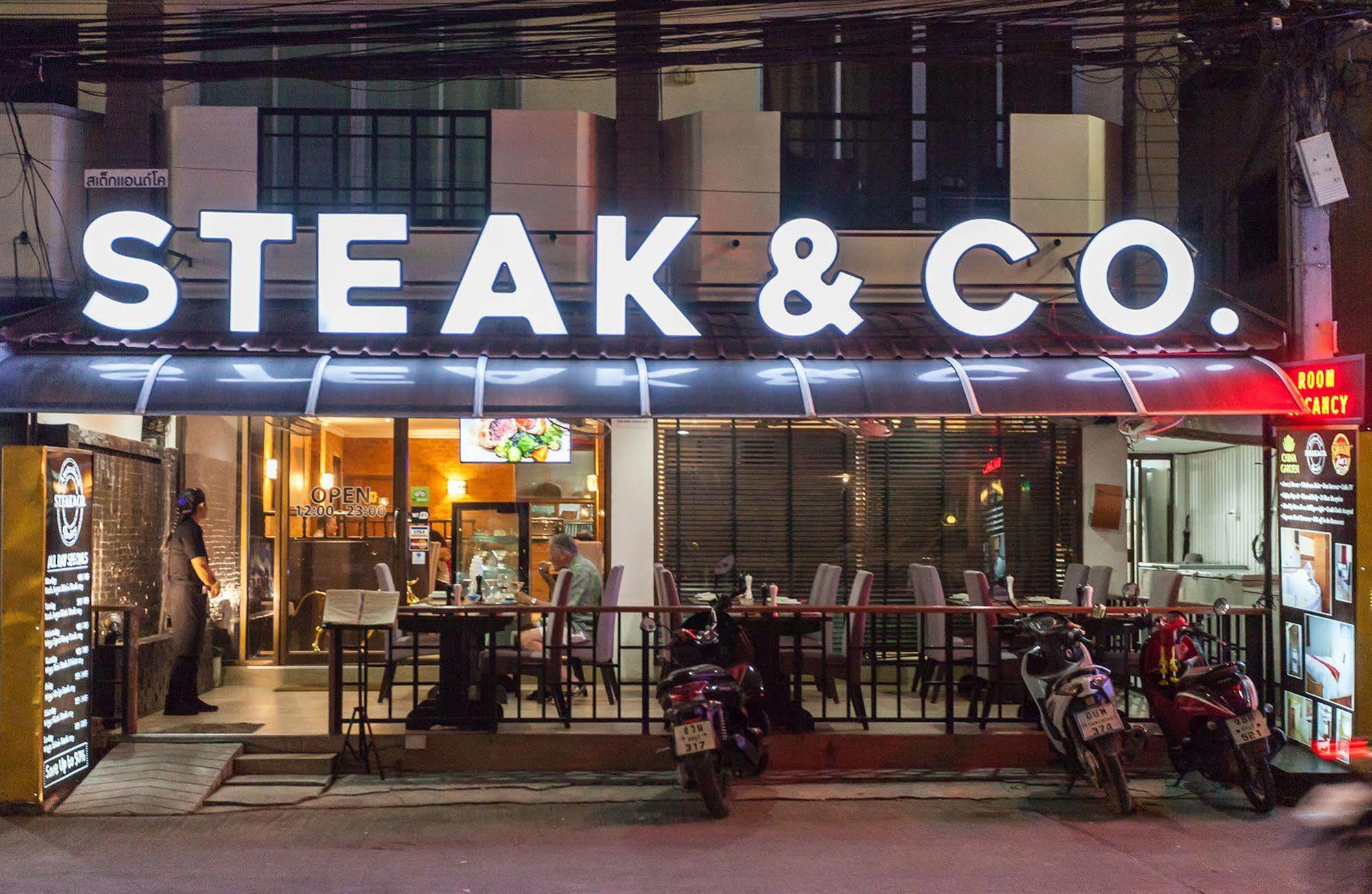 Steak And Co. Boutique Hotel Pattaja Kültér fotó