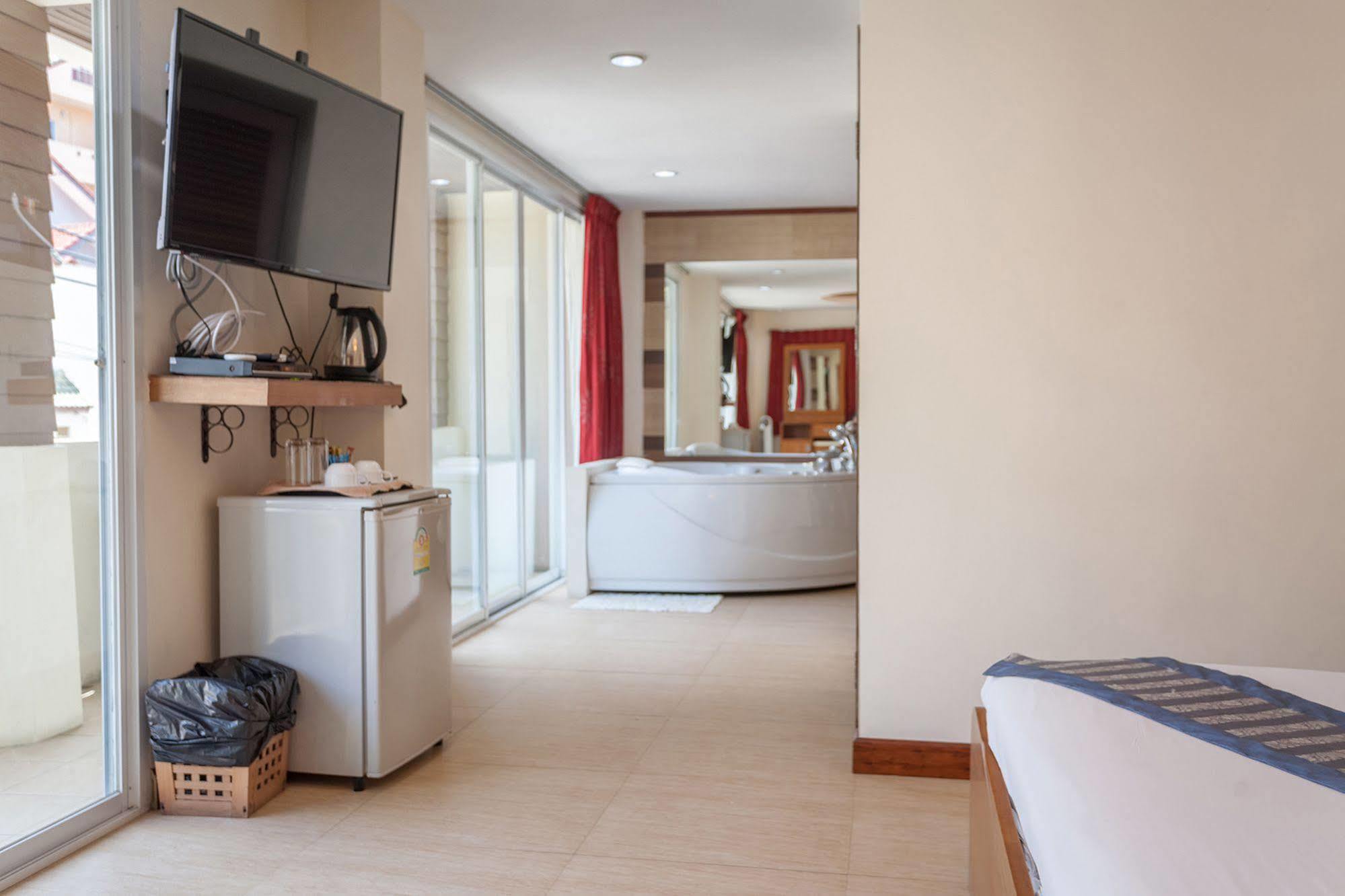 Steak And Co. Boutique Hotel Pattaja Kültér fotó